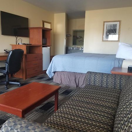 Oakridge Inn & Suites Kültér fotó