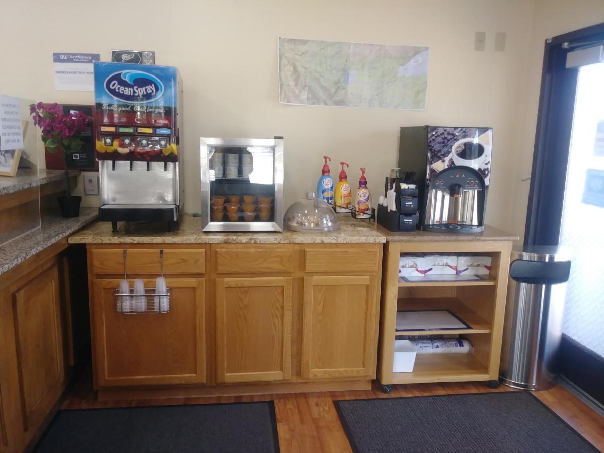 Oakridge Inn & Suites Kültér fotó